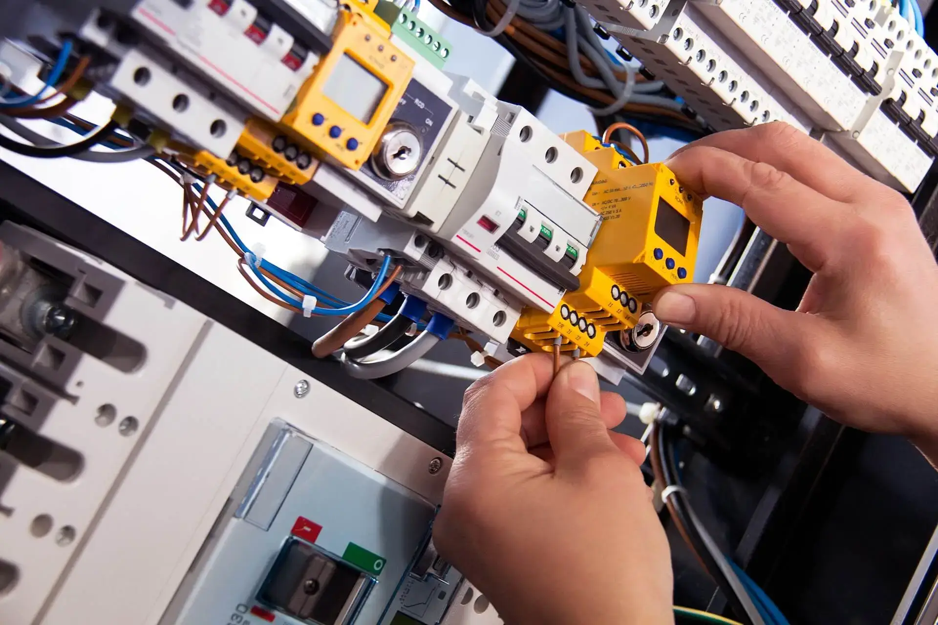 Certified electricians in Tulse Hill